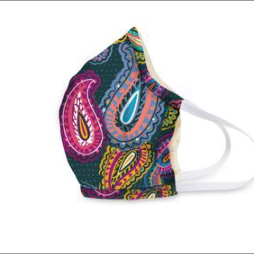 Vera Bradley Face Mask Twilight Paisley - Picture 5 of 6